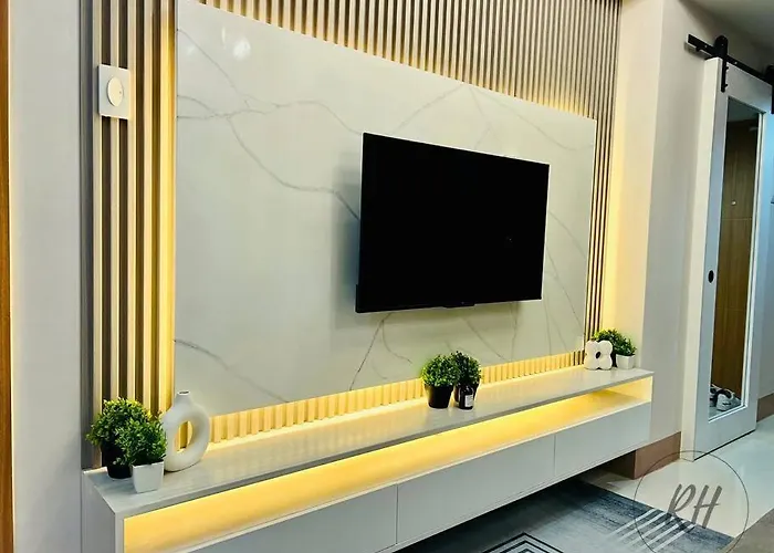 Minimalist And Serene 1br Unit Near Moa Apartment