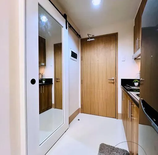Minimalist And Serene 1br Unit Near Moa Manila