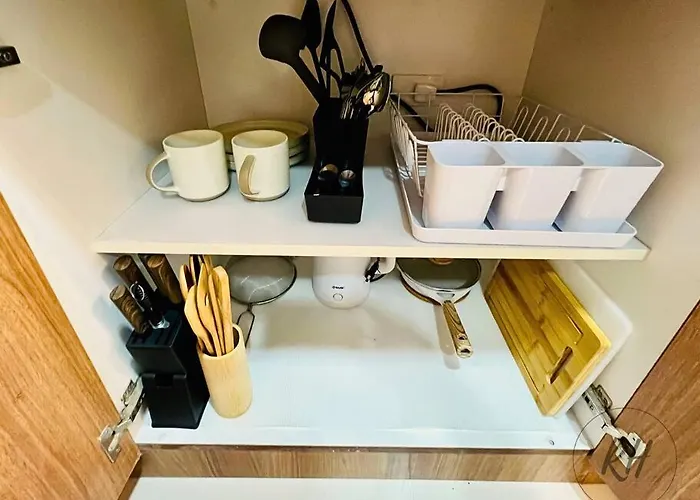 Minimalist And Serene 1br Unit Near Moa * Manila