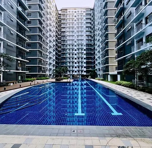 Apartment Minimalist And Serene 1br Unit Near Moa